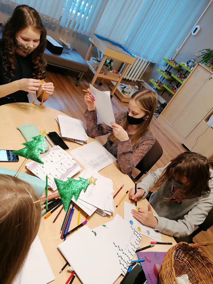 Rīgas Imantas vidusskolas skolēni piedalās projektā “Eņģeļu pasts”