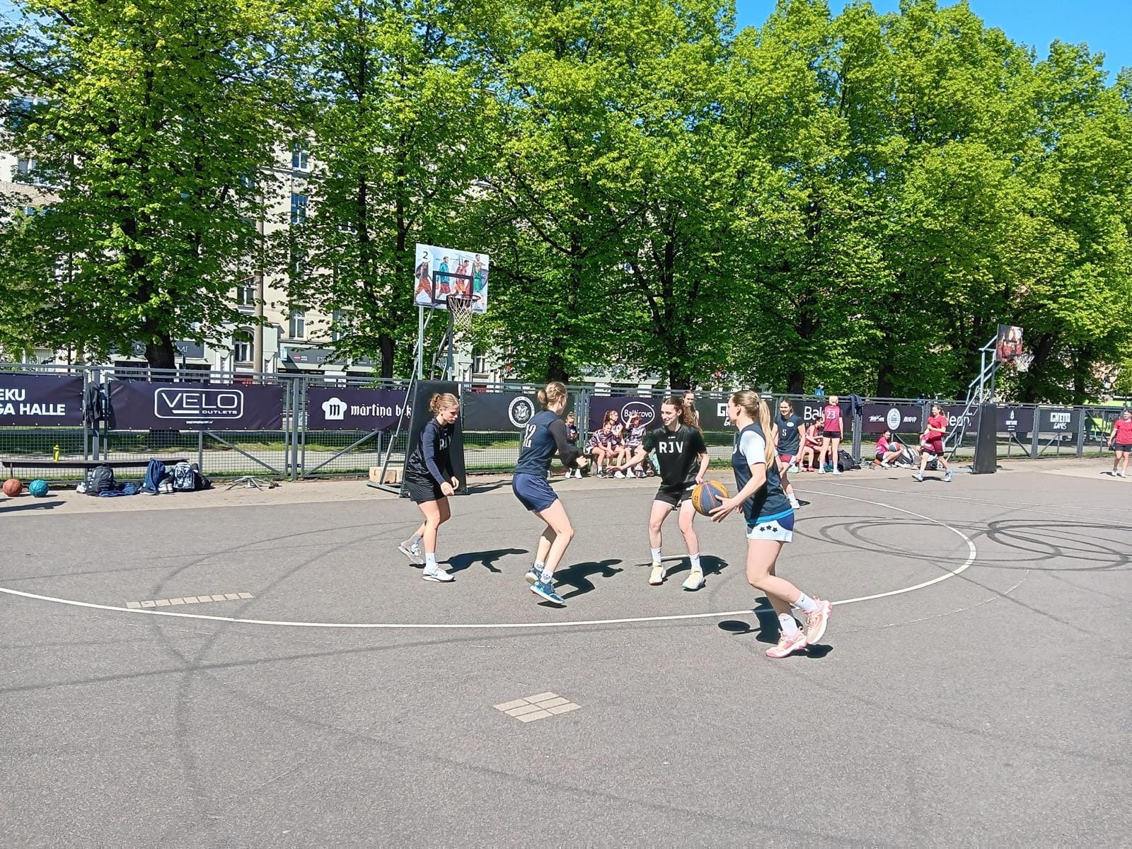 2. un 3. vieta Rīgas Skolēnu spēļu 3×3 ielu basketbola sacensībās