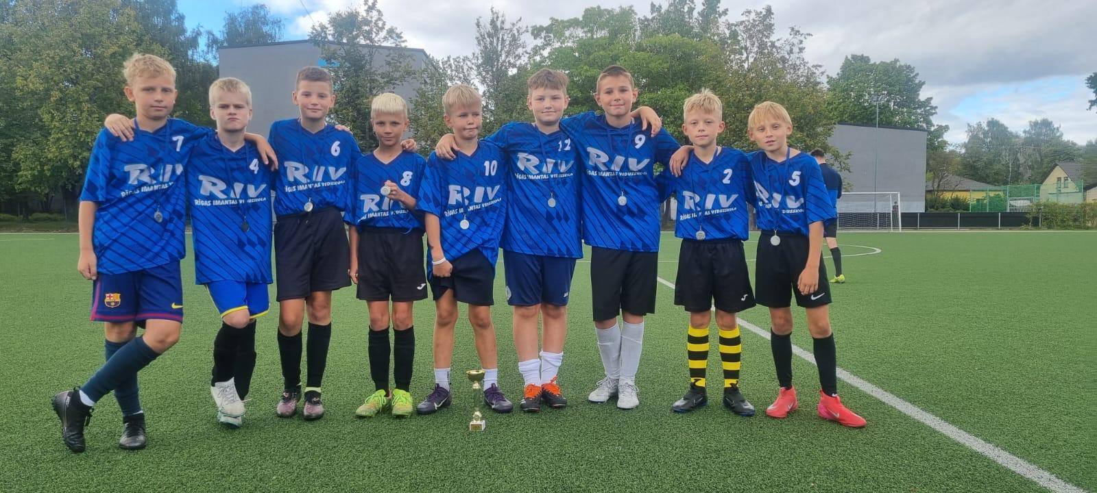 2. vieta Rīgas pilsētas Kurzemes rajona starpskolu sacensībās futbolā
